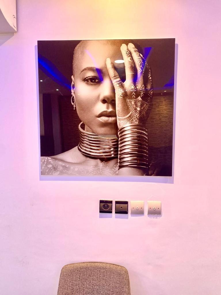 Luxury Suites Chester One Dakar Luaran gambar