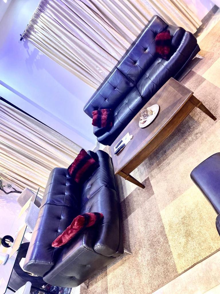 Luxury Suites Chester One Dakar Luaran gambar