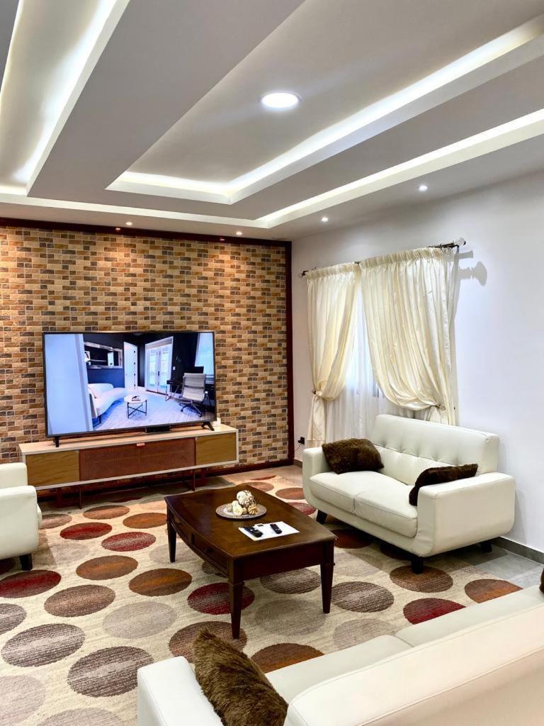 Luxury Suites Chester One Dakar Luaran gambar