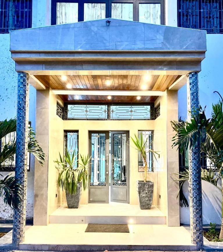 Luxury Suites Chester One Dakar Luaran gambar